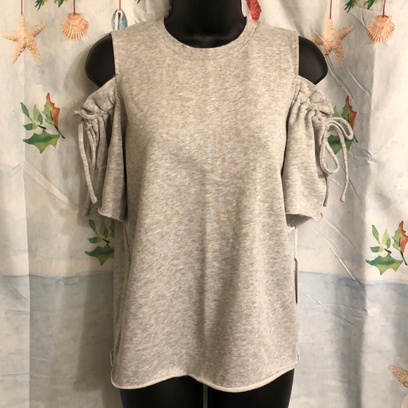 LC Lauren Conrad Tops - NWT 💕 LAUREN CONRAD COLD SHOULDER SHIRT Size XS